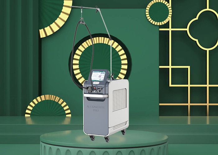 CE Alexandrite G.E.N.T.L.E-M.A.X Pro Lazer 220V AC 140kg Ağırlık Su Sirkülasyonu Soğutma