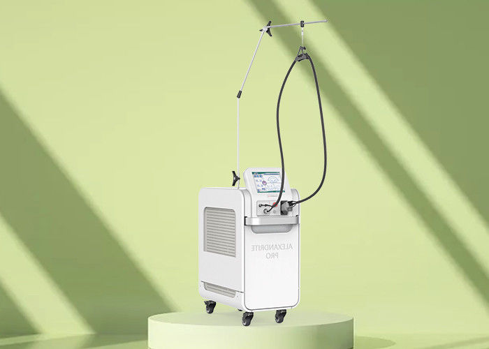 DCD 24mm Spot Boyutu Nazik Maksimum Lazer 12500+40000uf Kapasite Kapasitesi